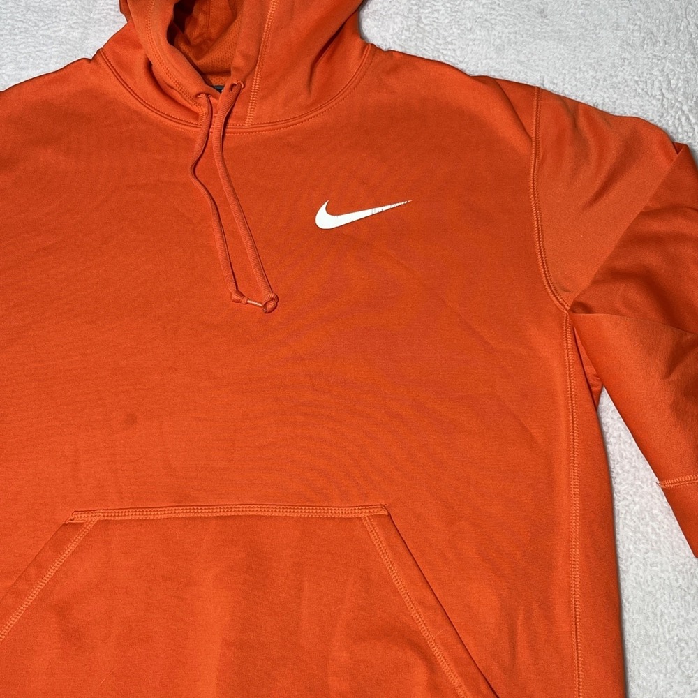 Nike Therma-Fit Men's Orange Pullover Hoodie Sweatshirt Size M Athletic Pockets - Picture 5 of 16